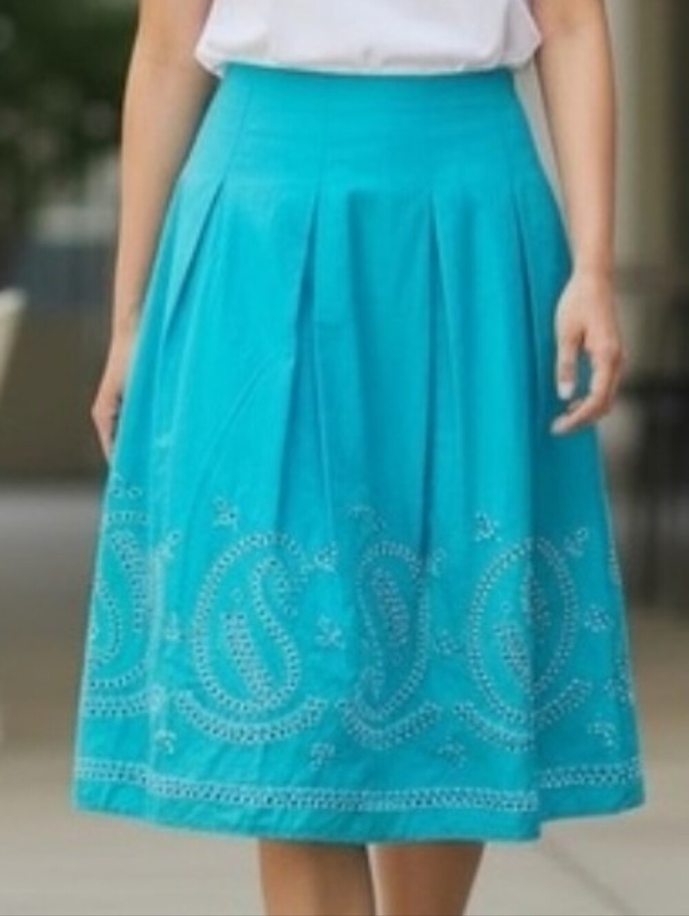 Talbots Blue Eyelet Aline Skirt With Side Zipper And Inner Lining